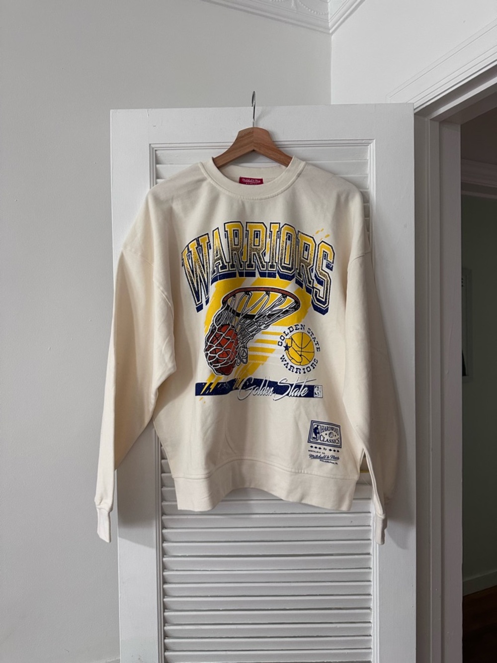 Mitchell & Ness Women’s Golden State Warriors NBA Brush Bucket Crew Sweatshirt